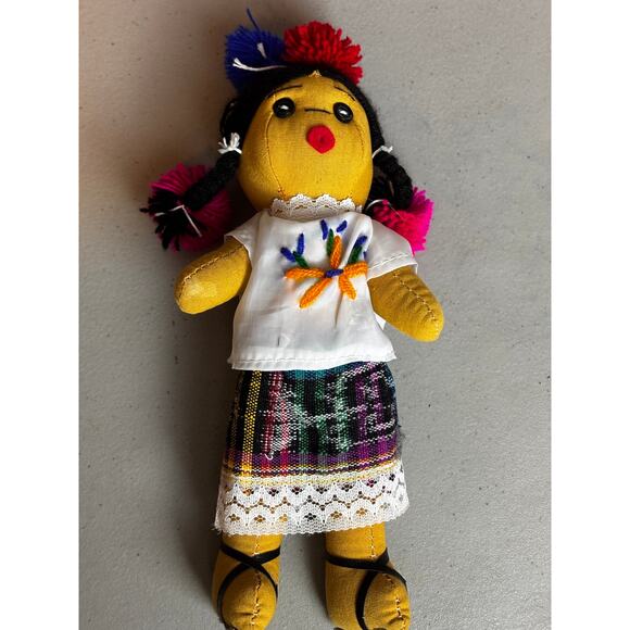 Vintage Guatemalan Worry Doll Homemade Muneca Hispanic Folk Art 10" Cultural - Picture 3 of 6